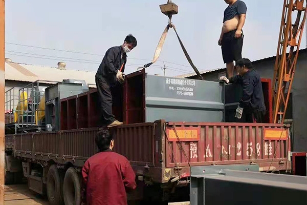 NE板鏈式（shì）鬥提機裝車